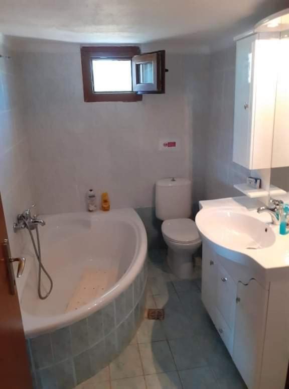 George'S House Villa Неа Плагия Екстериор снимка